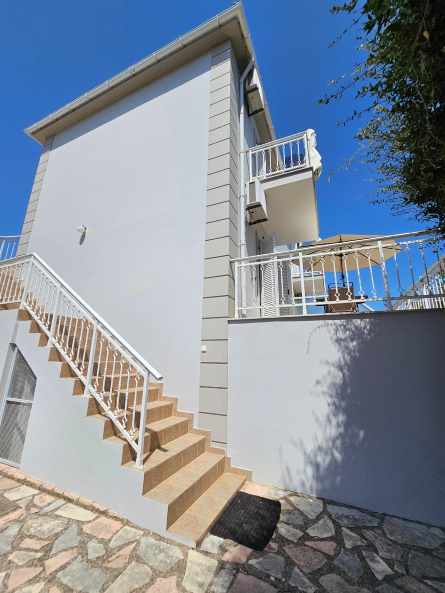 Natura Studios Antipata (Erisos) Exterior foto