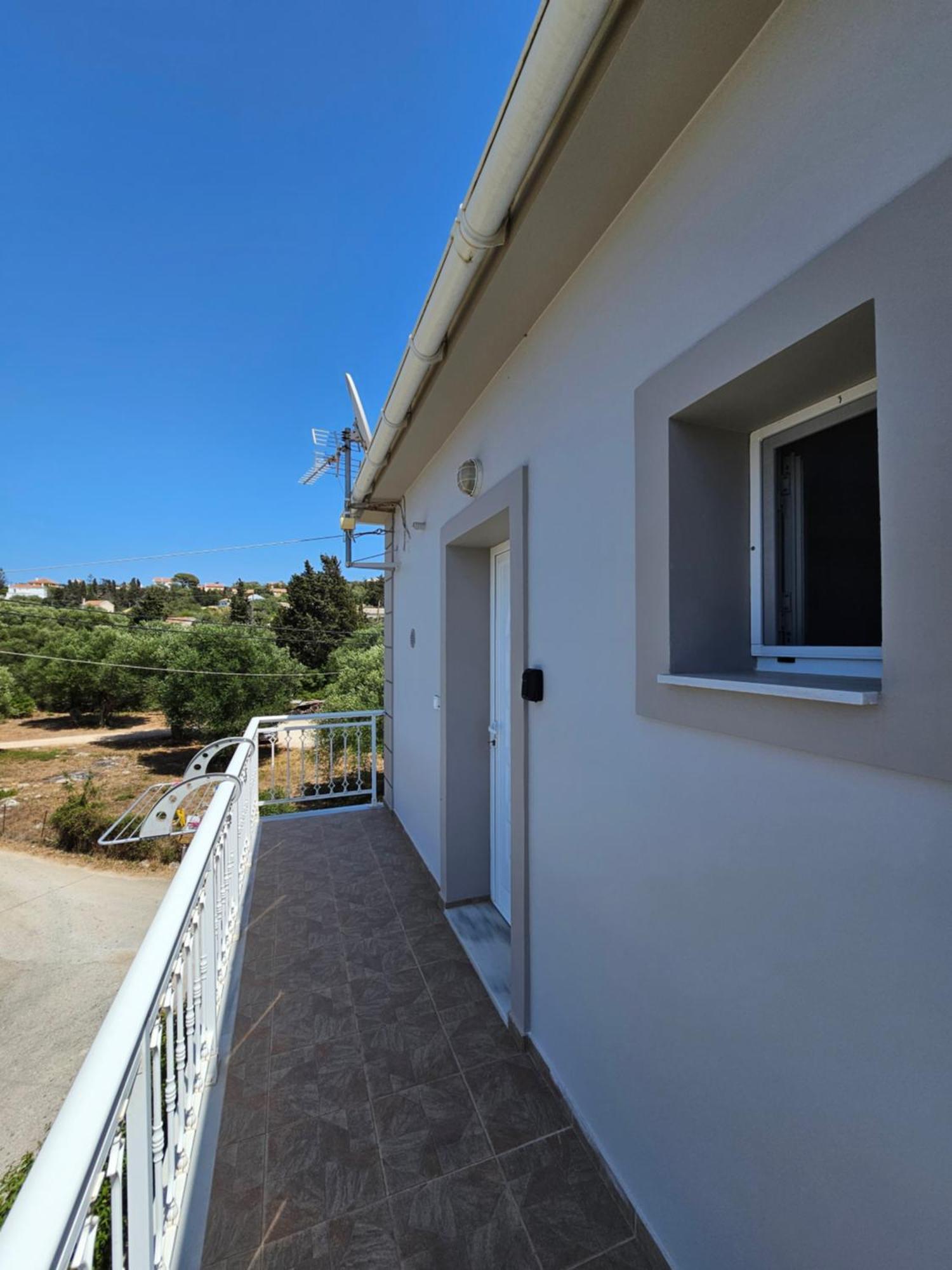 Natura Studios Antipata (Erisos) Exterior foto